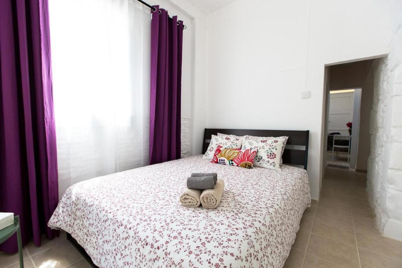 Laila'S Cozy Garden House & Studio Larnaca Bagian luar foto