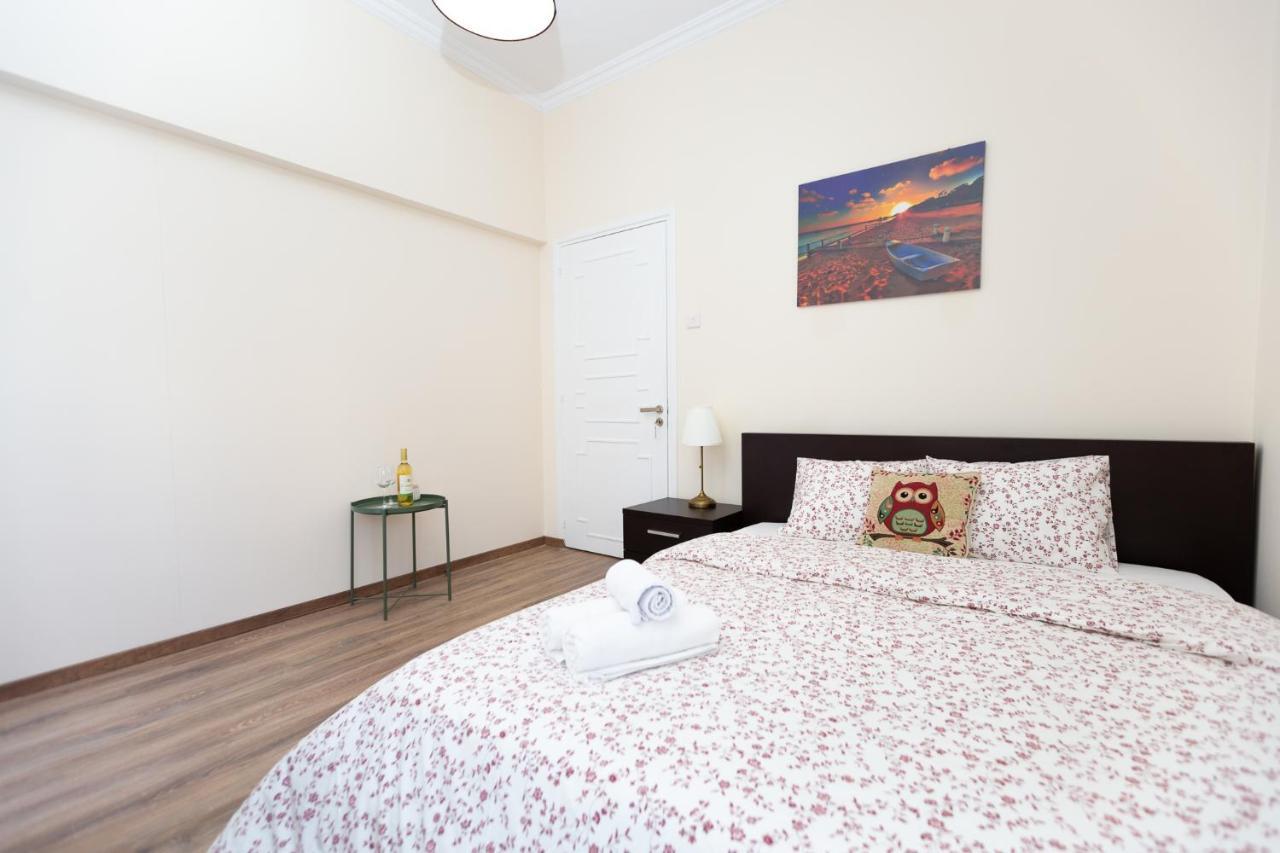 Laila'S Cozy Garden House & Studio Larnaca Bagian luar foto